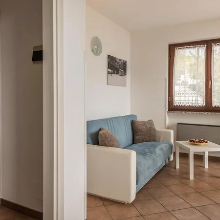 Appartement Bel View 2 *